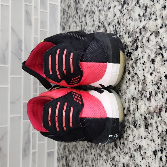 Black & Pink Adidas Dame 6 GCA Ruthless Basketball Shoes sz 10 Lillard sneakers - Picture 4 of 6